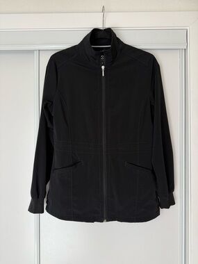 Black Women’s Scrub Zip-Front Jacket